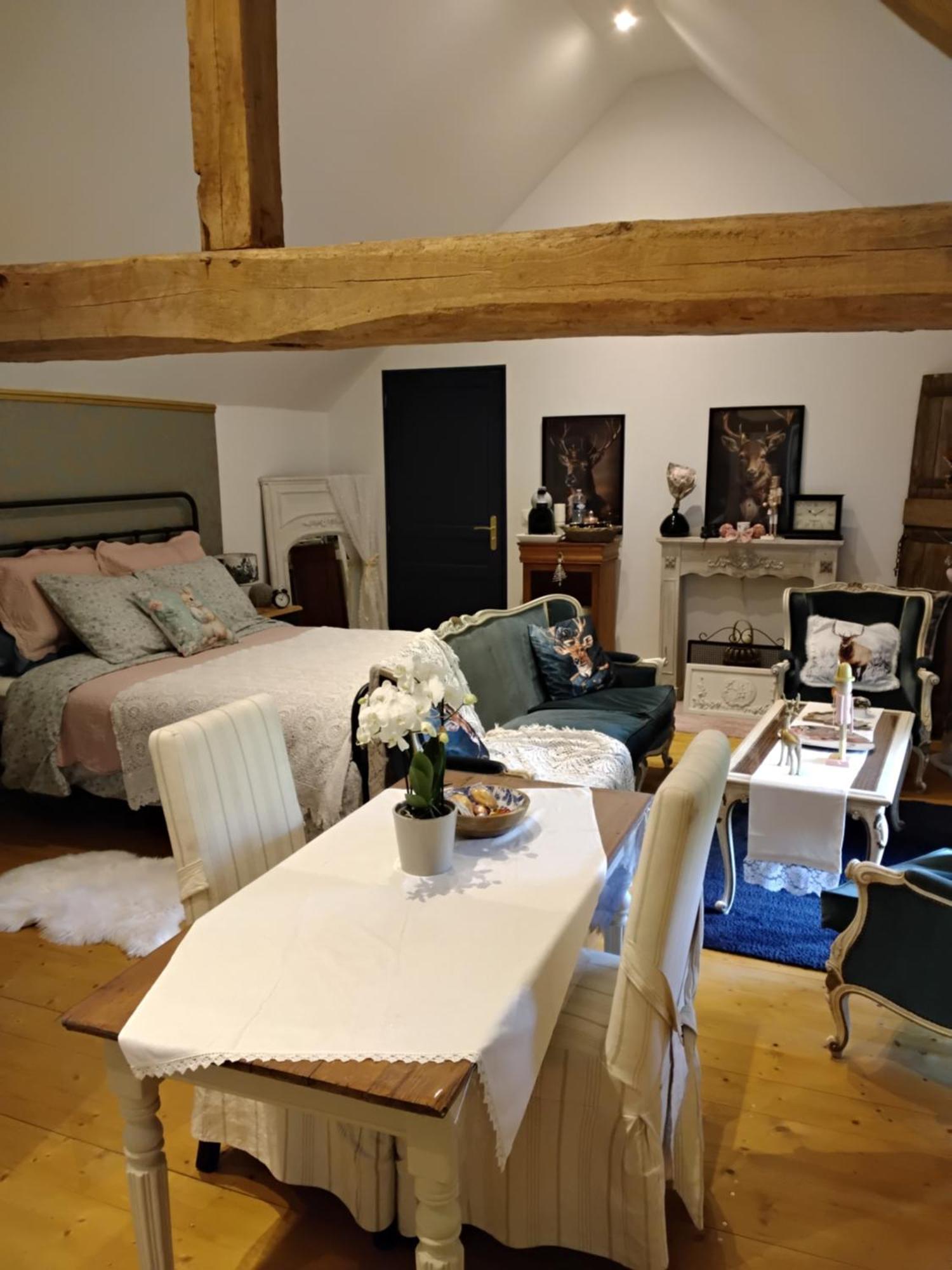 Au Petit Bonheur De Seraphine Saint-Aubin エクステリア 写真